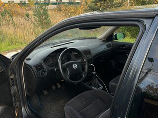 1998 Volkswagen Golf IV, серый, 430000 рублей, вид 3