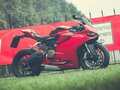 2014 Ducati 899 Panigale, пурпурный - вид 3