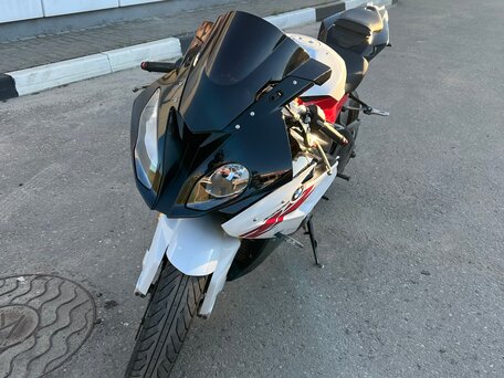 2017 BMW S 1000 RR, красный, 1550000 рублей, вид 3