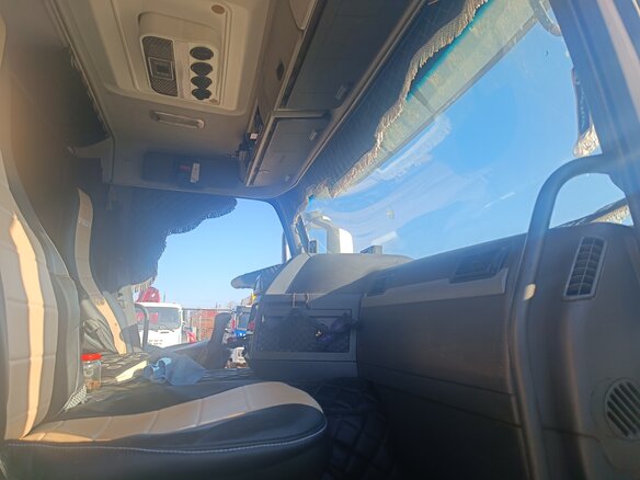 2012 Volvo FM, белый, 5000000 рублей - вид 14