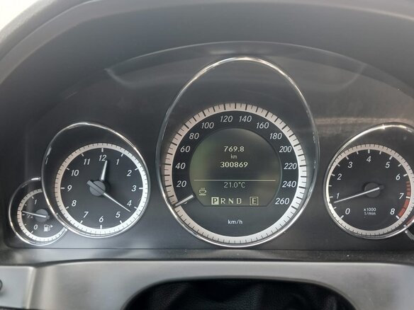 2011 Mercedes-Benz E-Класс 200 5G-Tronic IV (W212, S212, C207), серый, 1149000 рублей - вид 11