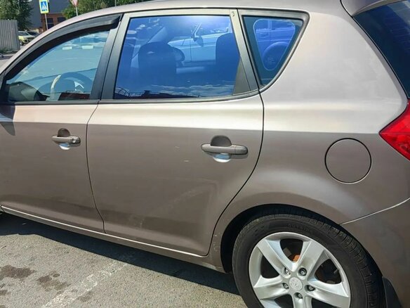 2008 Kia Ceed I, бежевый, 610000 рублей - вид 2