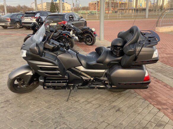 2007 Honda GL 1800 Gold Wing, серый, 1199990 рублей - вид 5