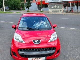 2011 Peugeot 107 I Рестайлинг, красный, 570000 рублей, вид 2