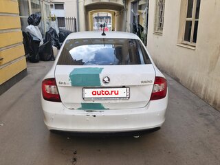 2018 Skoda Rapid I Рестайлинг, белый, 500000 рублей, вид 4
