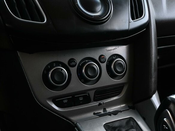 2011 Ford Focus III, белый, 669000 рублей - вид 13