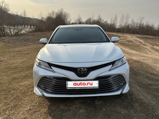 2020 Toyota Camry VIII (XV70), белый, 3000000 рублей, вид 2