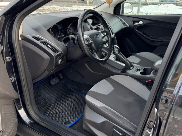 2012 Ford Focus III, чёрный, 830000 рублей - вид 6