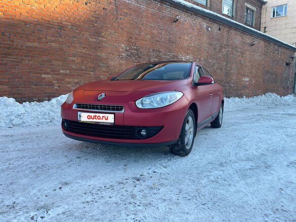 2011 Renault Fluence I, красный, 650000 рублей - вид 3
