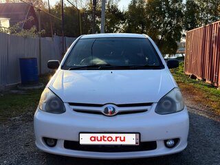 2003 Toyota Platz, белый, 630000 рублей, вид 1