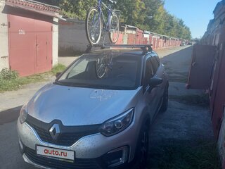 2017 Renault Kaptur I, серебристый, 1700000 рублей, вид 3