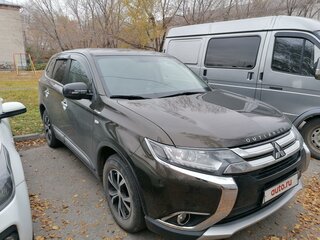 2016 Mitsubishi Outlander III Рестайлинг 2, коричневый, 2200000 рублей, вид 5