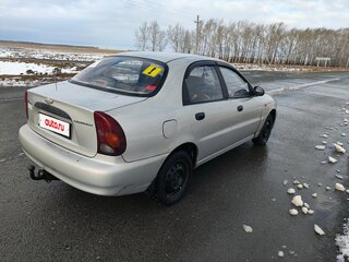 2006 Chevrolet Lanos I, серебристый, 150000 рублей, вид 3