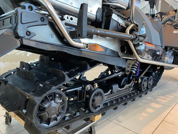 2015 BRP Lynx Commander 800, чёрный - вид 2
