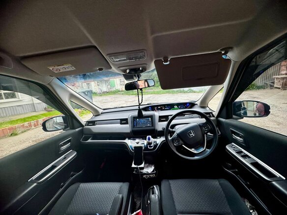 2017 Honda Freed+ II, синий, 1550000 рублей - вид 10