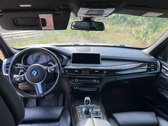 2017 BMW X5 30d III (F15), серый, 4100000 рублей - вид 6