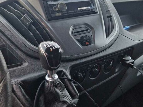 2019 Ford Transit, белый, 3700000 рублей, вид 3