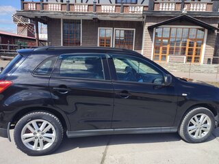 2013 Mitsubishi ASX I Рестайлинг, чёрный, 1335000 рублей, вид 3