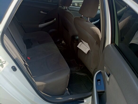 2011 Toyota Prius III (XW30), белый, 900000 рублей - вид 15