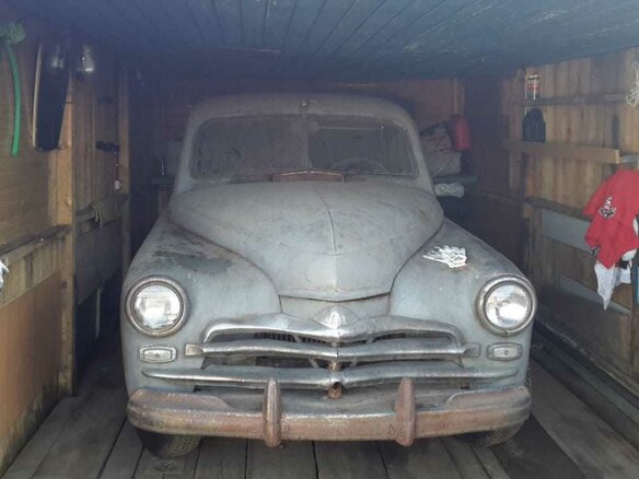 1956 ГАЗ М-20 «Победа», серый