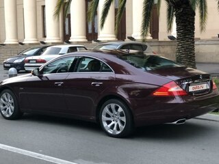 2010 Mercedes-Benz CLS 300 I (C219) Рестайлинг, пурпурный, 2600000 рублей, вид 3