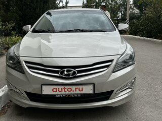 2015 Hyundai Solaris I Рестайлинг, бежевый, 1400000 рублей, вид 1