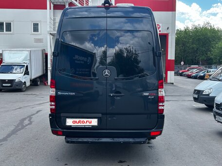 2011 Mercedes-Benz Sprinter, чёрный, 22000000 рублей, вид 5