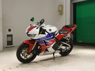 2015 Honda CBR 600RR, белый, 830000 рублей, вид 4