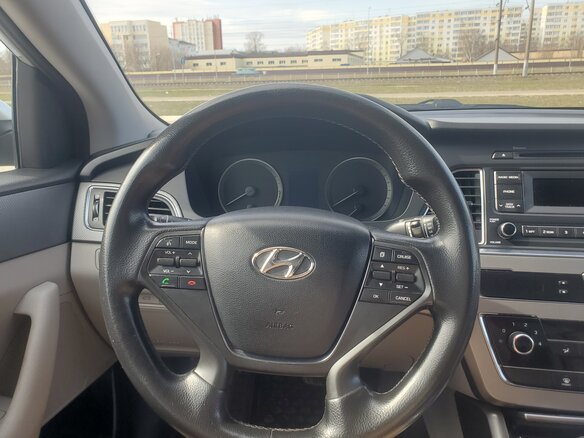 2015 Hyundai Sonata VII (LF), серый, 1300000 рублей - вид 8