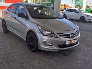 2014 Hyundai Solaris I Рестайлинг, серебристый, 1500000 рублей, вид 5