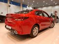 2021 Kia Rio IV Рестайлинг, красный - вид 4