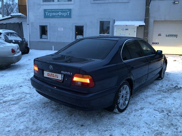 2003 BMW 5 серии 525i IV (E39) Рестайлинг, синий - вид 3
