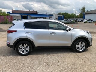 2016 Kia Sportage IV, серебристый, 2200000 рублей, вид 4