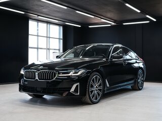 2020 BMW 5 серии 530d xDrive VII (G30/G31/G38) Рестайлинг, чёрный, 4700000 рублей, вид 1