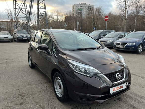 2017 Nissan Note II Рестайлинг, коричневый, 1390000 рублей - вид 2