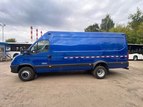 2024 Iveco Daily, синий, 6900000 рублей, вид 3