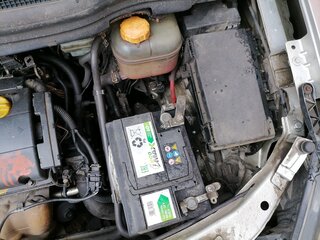 2007 Opel Zafira B, серебристый, 400000 рублей, вид 3