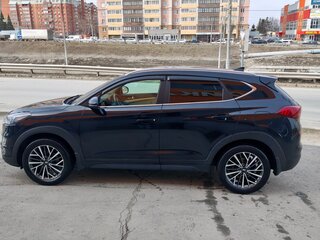2019 Hyundai Tucson III Рестайлинг, чёрный, 3000000 рублей, вид 4