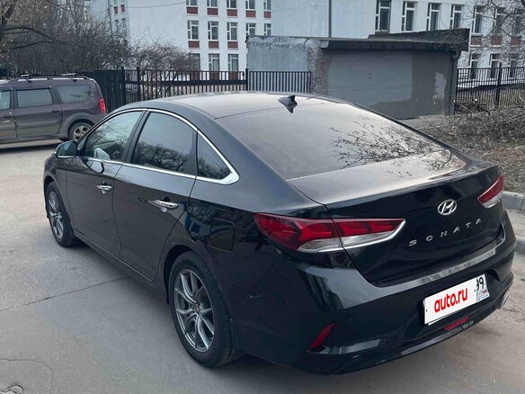 2019 Hyundai Sonata VII (LF) Рестайлинг, чёрный, 1850000 рублей - вид 8