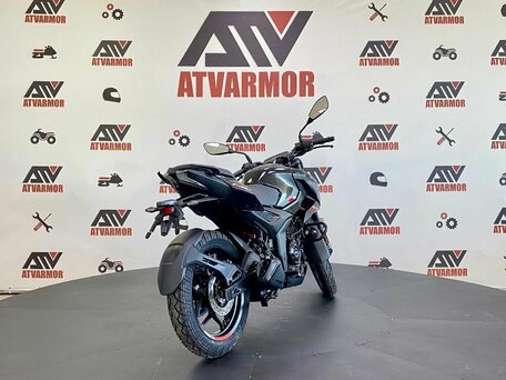 2026 Bajaj Pulsar N250, чёрный, 349000 рублей, вид 4
