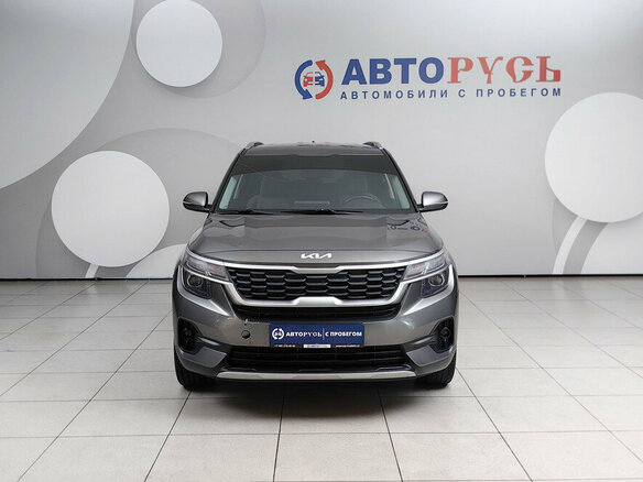 2022 Kia Seltos I, серый - вид 2