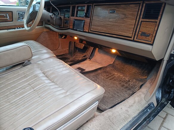 1985 Cadillac Eldorado X, чёрный, 5650000 рублей - вид 14