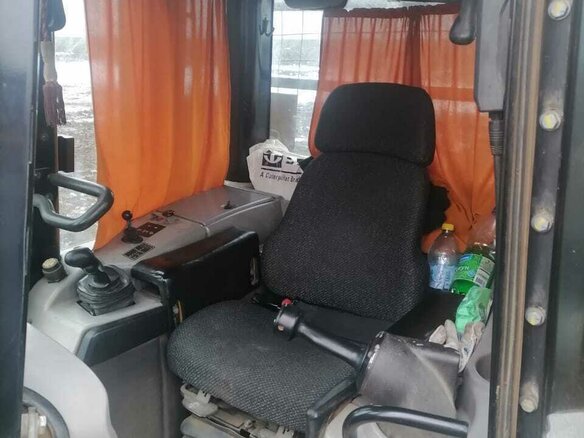 2011 Caterpillar D6, жёлтый, 8500000 рублей - вид 4