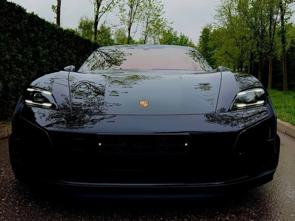 2024 Porsche Taycan Turbo GT Weissach I Рестайлинг, чёрный - вид 1