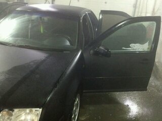 1999 Volkswagen Jetta IV, чёрный, 100000 рублей, вид 5