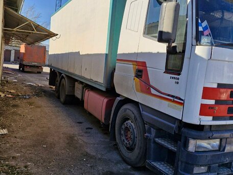 2002 Iveco EuroStar, белый, 1550000 рублей, вид 4