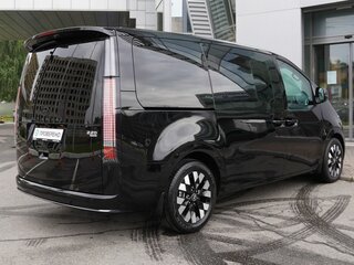 2024 Hyundai Staria I, чёрный, 8150000 рублей, вид 4