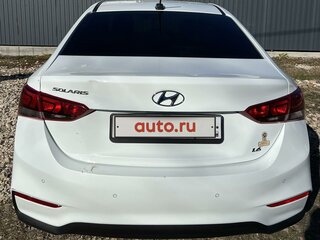 2018 Hyundai Solaris II, белый, 1600000 рублей, вид 3