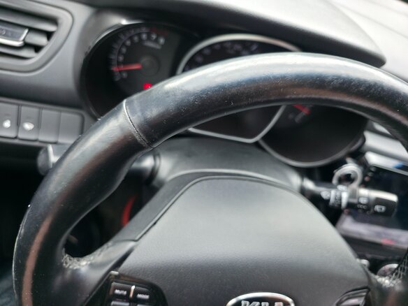 2015 Kia Rio III Рестайлинг, белый, 767000 рублей - вид 12