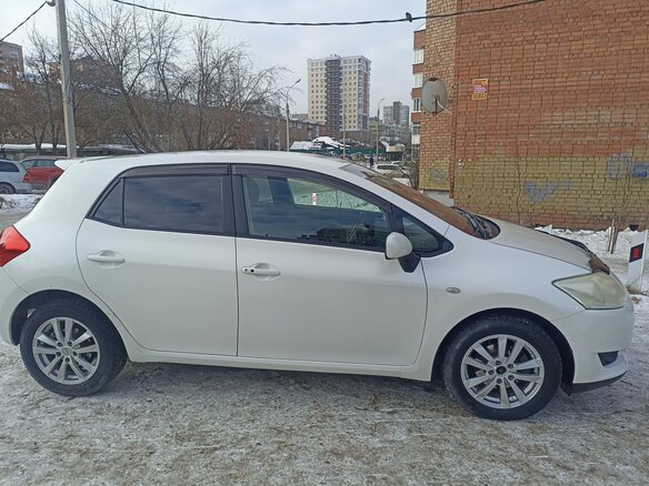 2006 Toyota Auris I, белый, 730000 рублей - вид 3